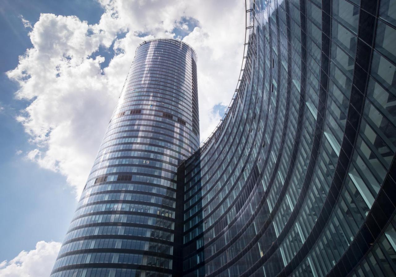 Apartamenty Sky Tower Вроцлав Экстерьер фото
