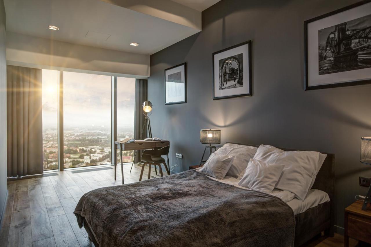 Apartamenty Sky Tower Вроцлав Экстерьер фото