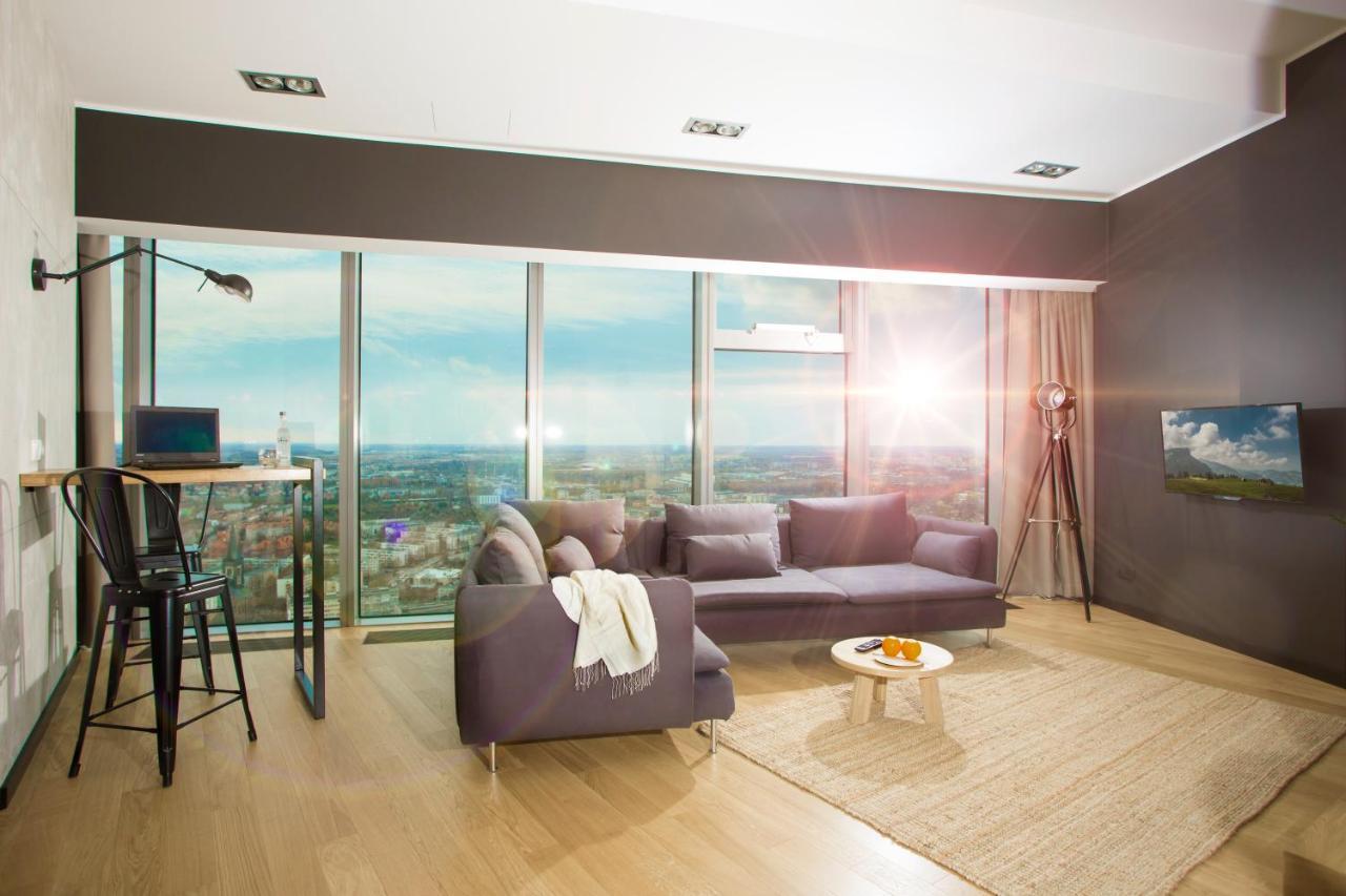 Apartamenty Sky Tower Вроцлав Экстерьер фото