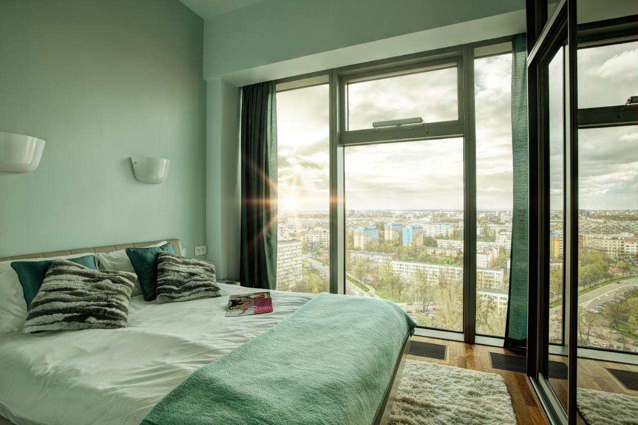 Apartamenty Sky Tower Вроцлав Экстерьер фото